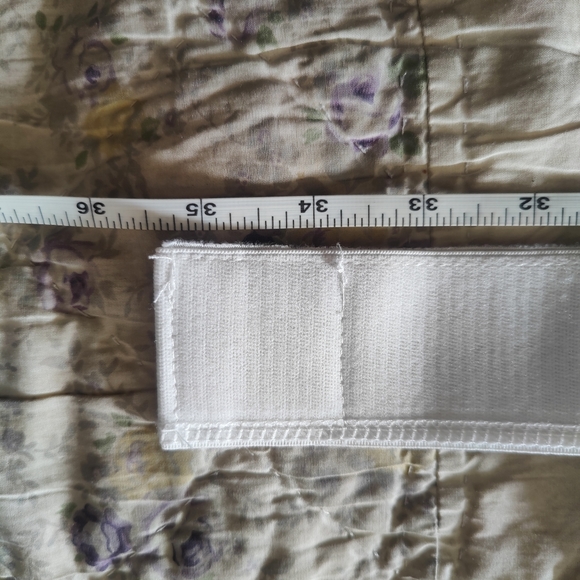 2 bras with adjustable shoulder and chest straps 2XL - Picture 14 of 14